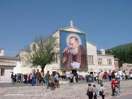 Gita per gli anziani a San Giovanni Rotondo promossa dal Comune