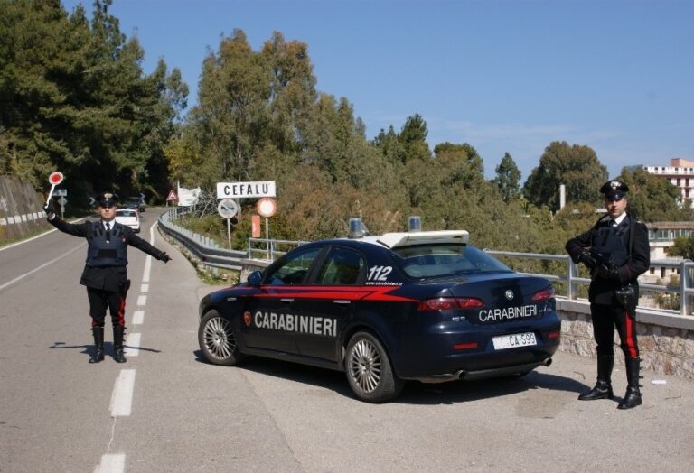 Controlli dei carabinieri per una Pasqua sicura: sei persone denunciate per vari reati.
