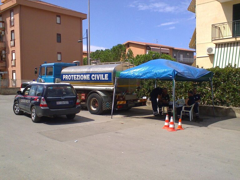 Emergenza acqua a Campofelice di Roccella