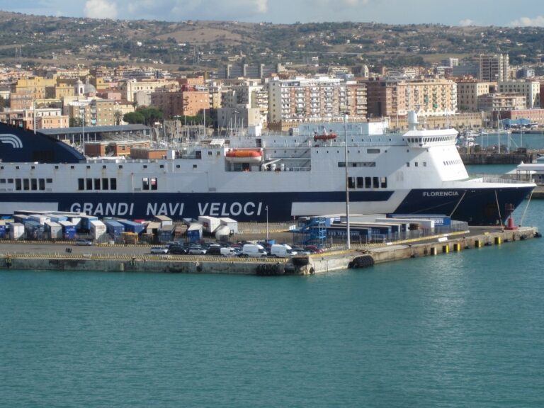 La Florencia sostituirà la Splendid nella tratta Termini Imerese/Civitavecchia