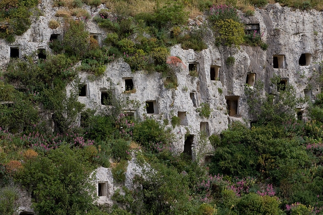 Corso di Archeologia Protostorica. Si parla della Cultura di Pantalica/Mokarta e le grandi roccaforti sicane