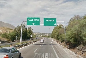 Mercoledì 5 marzo chiusa la carreggiata sull’autostrada A19 “Palermo – Catania”, in entrambe le direzioni tra lo svincolo di Casteldaccia e quello di Trabia. Nel pomeriggio chiude anche  lo svincolo di Buonfornello