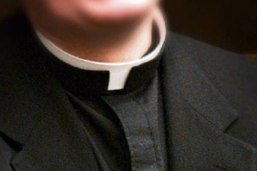 Arrestato per reati sessuali don Sergio Librizzi, sacerdote originario di Petralia