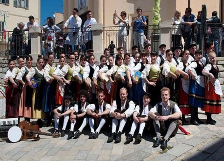 Al via la XVII edizione del Festival Internazionale del Folklore