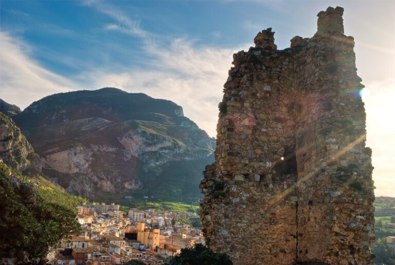 Il Sindaco chiede l’8 x mille per la messa in sicurezza della Torre del Castello