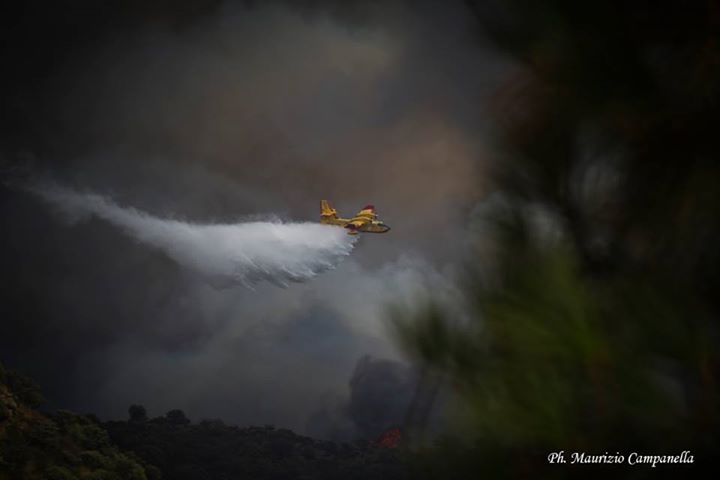 Inferno di fuoco sulle Madonie