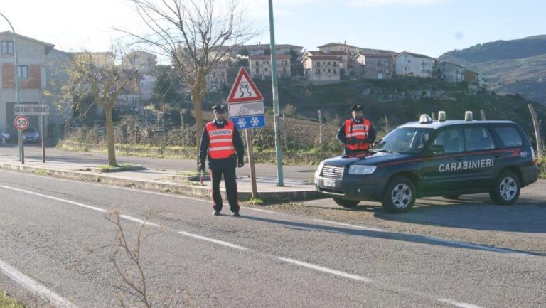 Geraci Siculo. Trovato on 18 grammi di Marijuana. Denunciato dai carabinieri