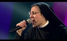 Suor Cristina, da The Voice alla cittadina medievale