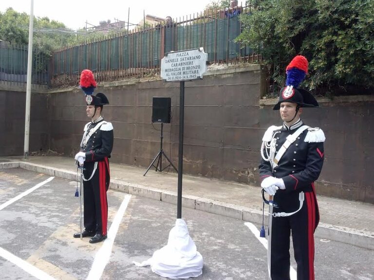 Intitolata una piazza al carabiniere ucciso dai banditi