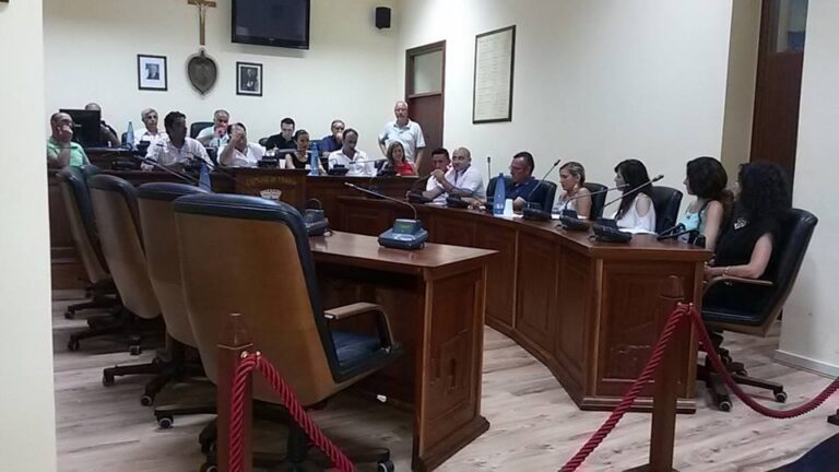 Consiglio comunale: l’opposizione diserta l’aula