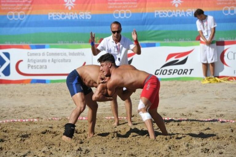 Lotta libera: il termitano Vincenzo Chiara vince l’argento ai Mediterranean Beach Games di Pescara