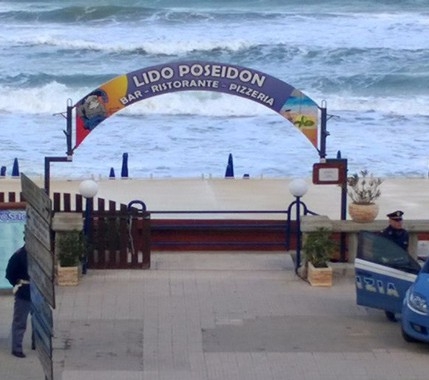 Restituito alla pubblica fruizione il tratto di spiaggia sequestrato il 7 aprile nell’ambito dell’Operazione Poseidon