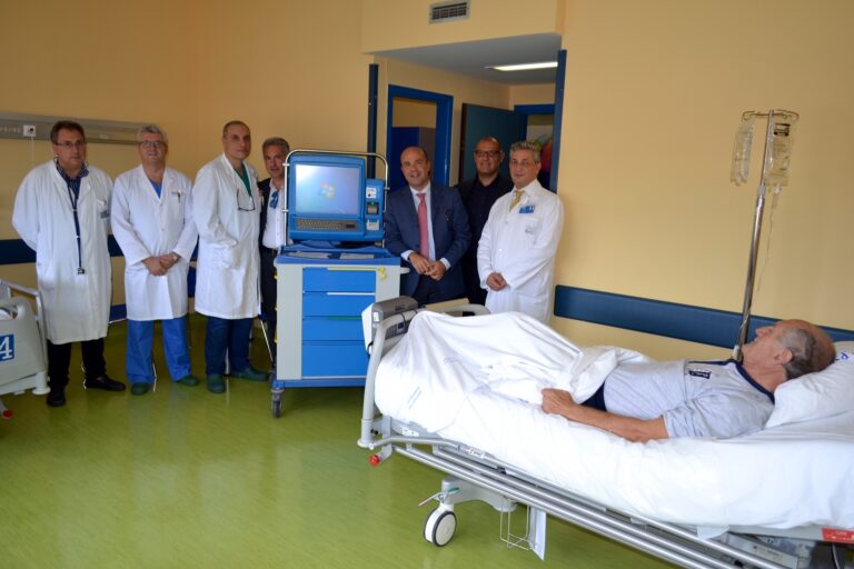 Sono costati mezzo milione di euro i lavori di ristrutturazione e riqualificazione del reparto di “medicina interna” dell’Ospedale “Cimino”