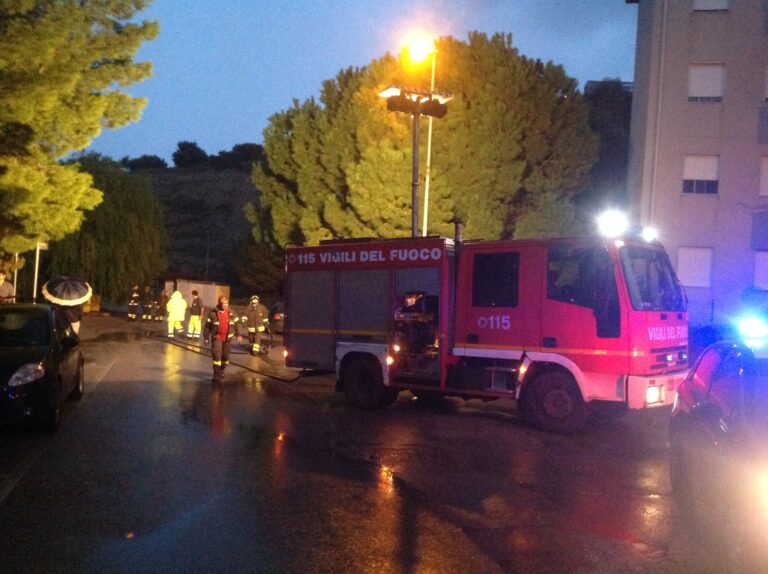 Allarme fuga gas. Evacuato isolato Rocca Rossa