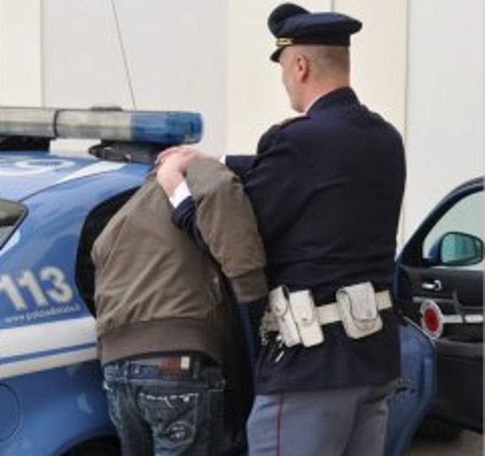 Al porto di Termini arrestato presunto mafioso nell’ambito dell’operazione antimafia contro “Cosa Nostra” nissena e gelese