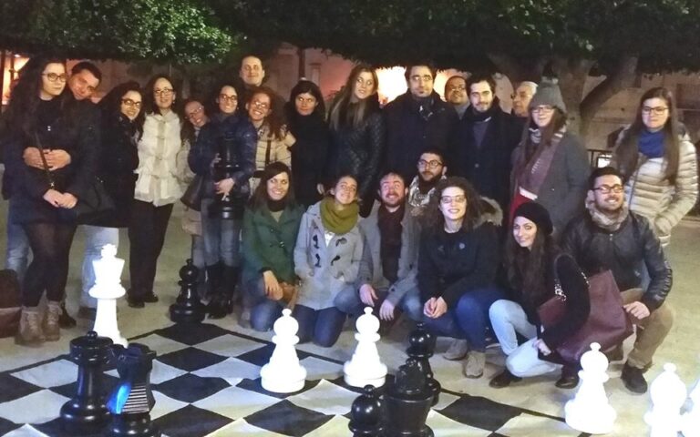 Partita a Scacchi giganti in piazza organizzata dall’Associazione culturale Iniziativa Territoriale