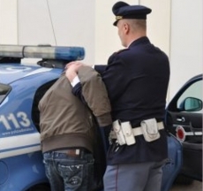 Rapina a mano armata in un bar. Arrestato l’autore