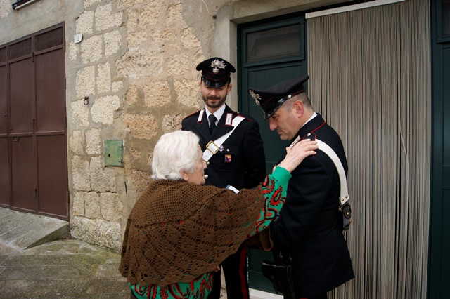 Si fingono medici dell’Inps e rubano 4mila euro ad anziana di Alimena. Arrestati dai carabinieri