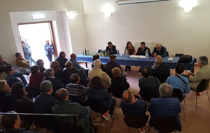 Assemblea per la costituzione del Consorzio Olio della “Crastu”