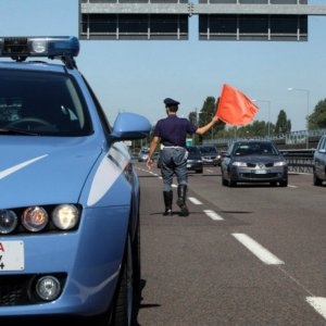 Incidente allo svincolo dell’agglomerato industriale di Termini Imerese. Coinvolte una Smart e una Citroen