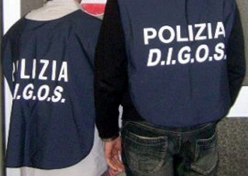 La Polizia denuncia otto dipendenti della “Reset” per truffa: si sono allontanati arbitrariamente dal luogo di lavoro