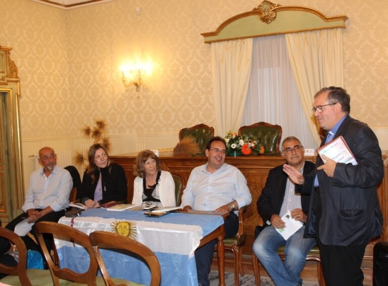 Presentato a Gangi il libro “Sospiri gangitani” di Delia Ballistreri