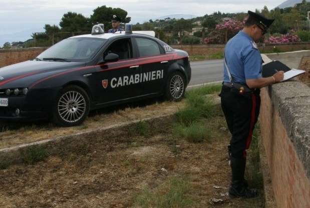 Nel suo magazzino effettuava lavori meccanici sulle moto: ma erano rubate. Arrestato dai Carabinieri