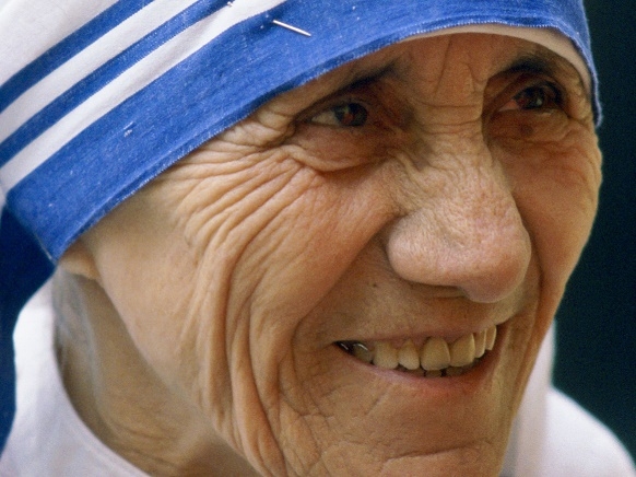 Chiesa San Giorgio Martire di Caccamo: un mese con Madre Teresa di Calcutta. Tra gli ospiti il cantante Povia e l’unica nipote della Santa dei poveri