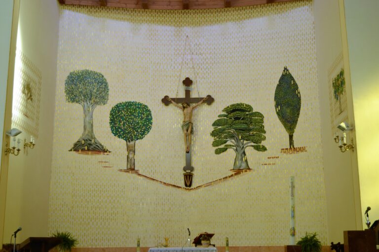 Arte sacra. Ultimati i lavori decorativi nella chiesa Maria SS. Immacolata di Alia