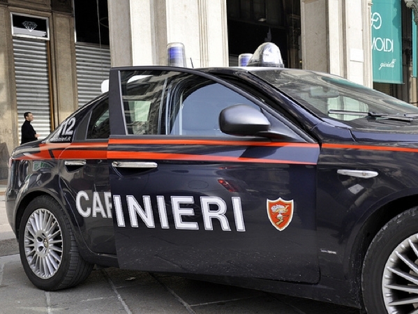 Smantellata stanotte dai Carabinieri associazione per delinquere finalizzata alla ricettazione di assegni, alla truffa e al falso