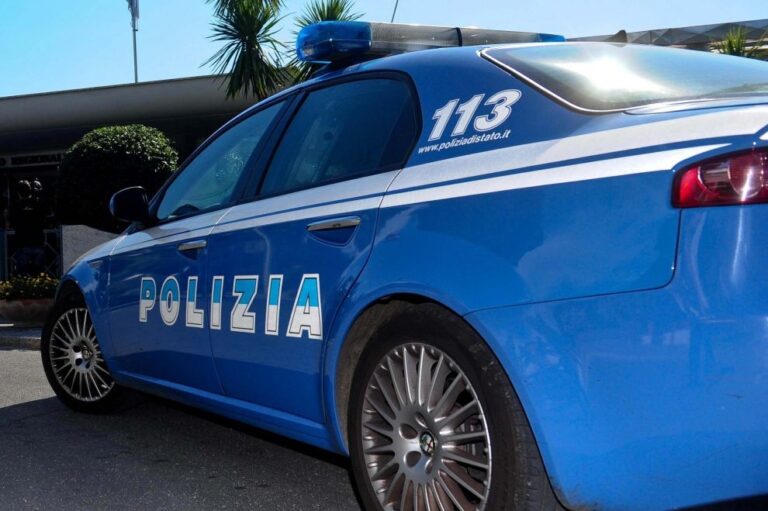 La Polizia disarticola un gruppo criminale capace di inondare di cocaina la “Palermo bene”: un giro d’affari di circa 300.000,00 euro