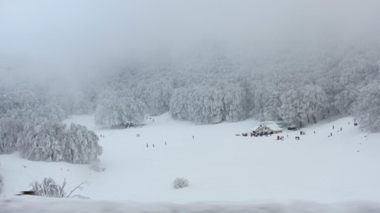 Piano Battaglia. Impianti chiusi per… neve