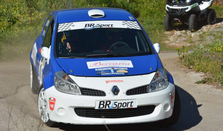 1° Rally Cefalù corse. Vittoria di Beccaria-Castelli su Renault Clio