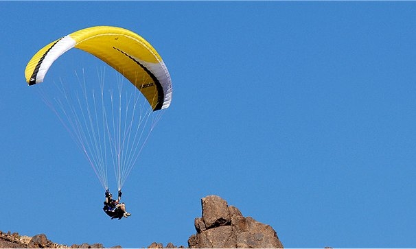 Pollina. Incidente con parapendio per professionista castelbuonese