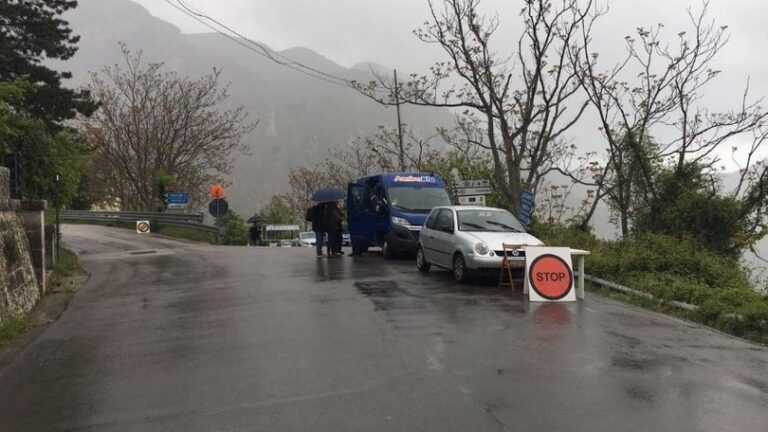 Tragico incidente alla Targa Florio. Morto un commissario di gara e un pilota. Corsa sospesa