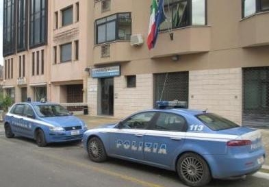 Rapina ai danni di un’anziana: arresti domiciliari per due pregiudicati