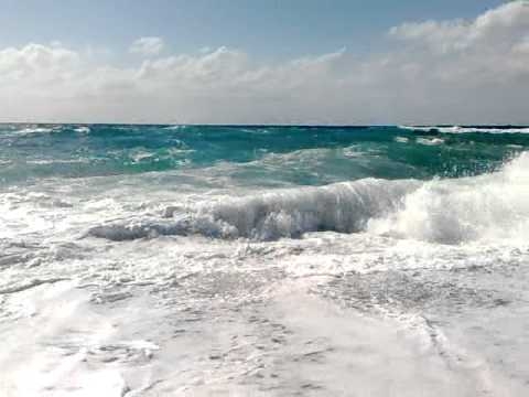 Tragica scampagnata a Campofelice. Una ragazzina è morta annegata dopo un tuffo in mare