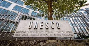 Usa via dall’Unesco