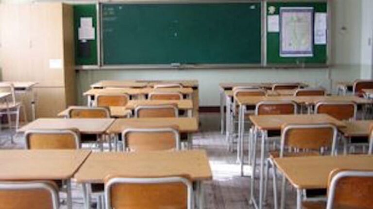 A causa del forte vento il Sindaco dispone la chiusura di tutte le scuole di Termini