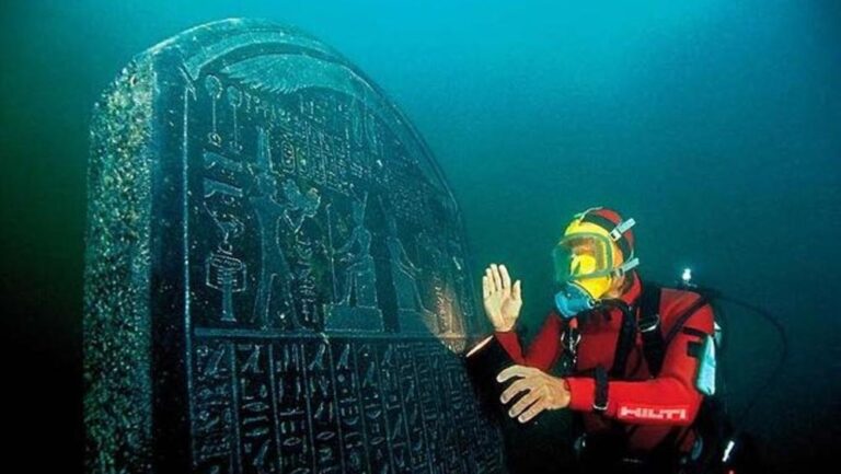 Scoperta in Egitto una città sprofondata in mare 1200 anni fa