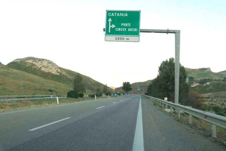 Provvisoriamente chiusa l’autostrada A19 “PA-CT”, in direzione Catania, tra gli svincoli Ponte Cinque Archi e Caltanissetta