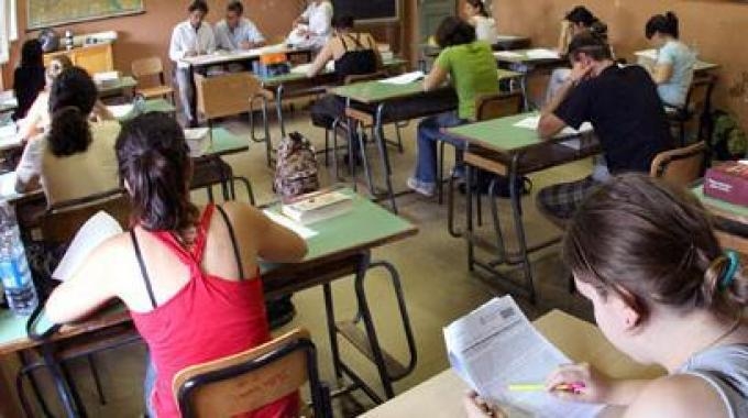 Addio al tema letterario a scuola?