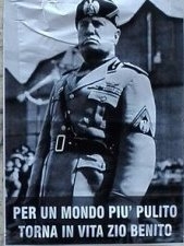 A Rimini manifesti con il volto di Mussolini