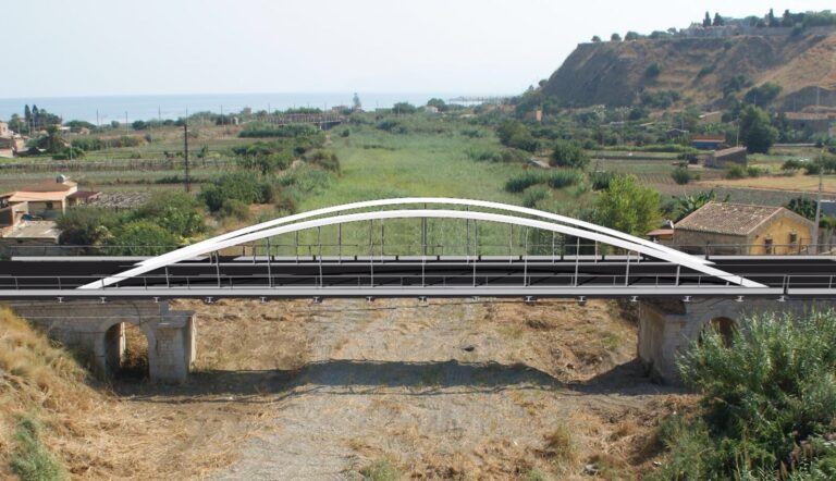 Termini Imerese. Ponte sul fiume San Leonardo: aggiudicati i lavori, dureranno otto mesi. L’attraversamento sarà garantito da una struttura Bailey