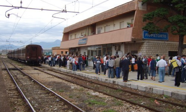 Guasto alla linea elettrica tra Castelbuono e Fiumetorto