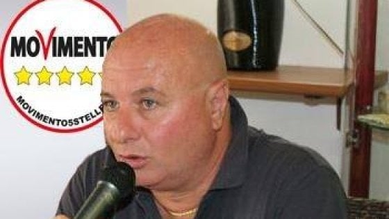 M5s, spunta un altro condannato, subito espulso