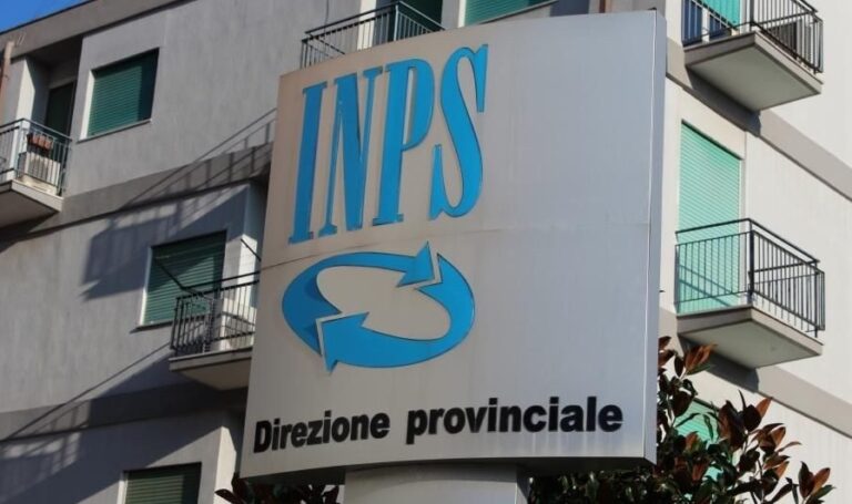 Omette di comunicare all’INPS il decesso della madre. E dal 2010 continuava a ritirare la pensione