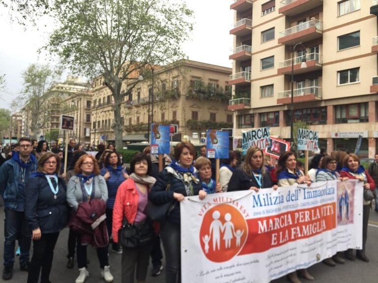 Si è tenuta la 15^ edizione della Marcia per la vita  e la  famiglia