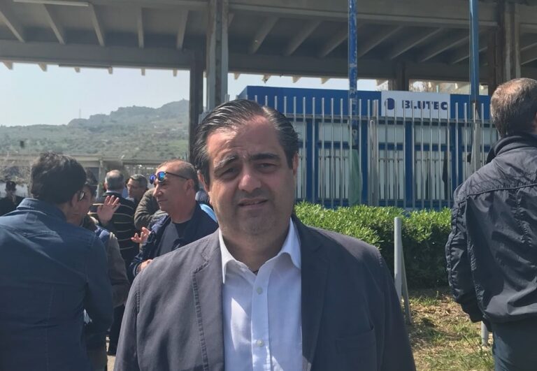 Termini Imerese, crisi Blutec. Il sindaco Giunta: Governo nazionale e FCA devono portarci fuori dalle sabbie mobili in cui ci hanno trascinato
