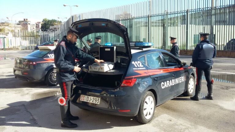 Fermato dai Carabinieri batte il record di infrazioni: in stato di ebrezza, con patente sospesa, senza assicurazione e con veicolo già sottoposto a sequestro